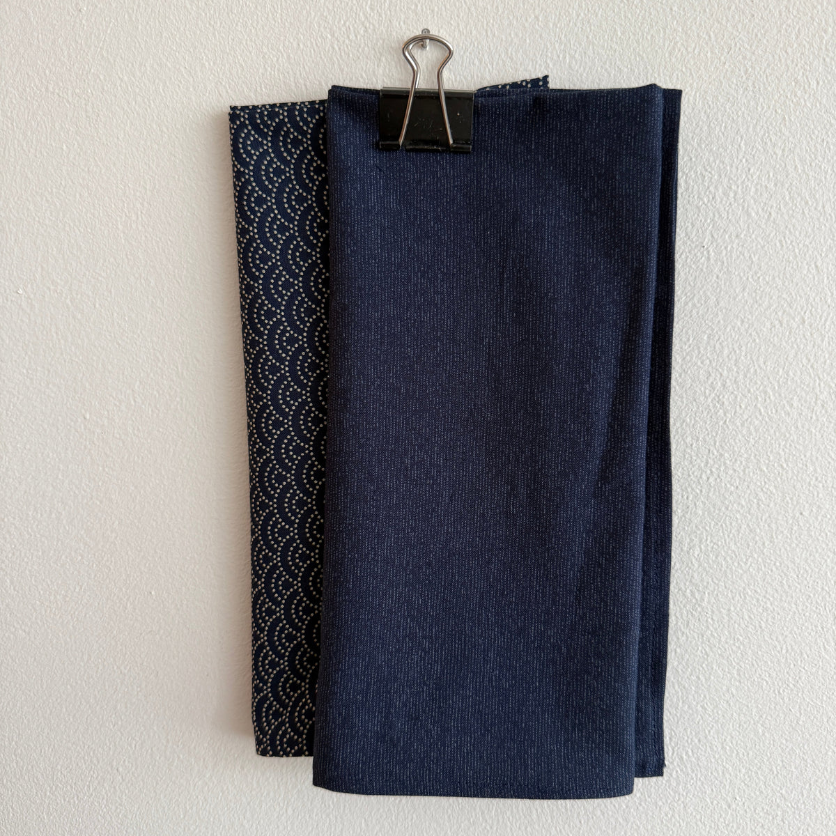 Indigo blue pinstripe cloth wrap